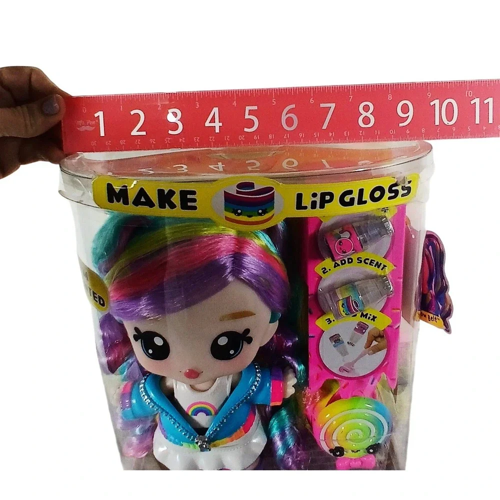 NIB Yummiland Skyler Rainbow Belt Large Doll DIY Lip Gloss Pet Swirlypop Num Nom
